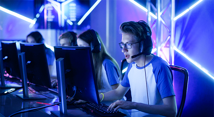 人力资源公司bifa必发官网国际专注文娱及消费品领域的顾问指出如今二次元经济已不是小众经济